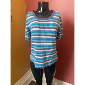 4/$20✨ Vintage Y2K Ribbed Striped Shoet Sleeve Sweater